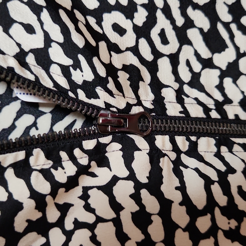 NWT Korina America Leopard print Jacket - Picture 6 of 7